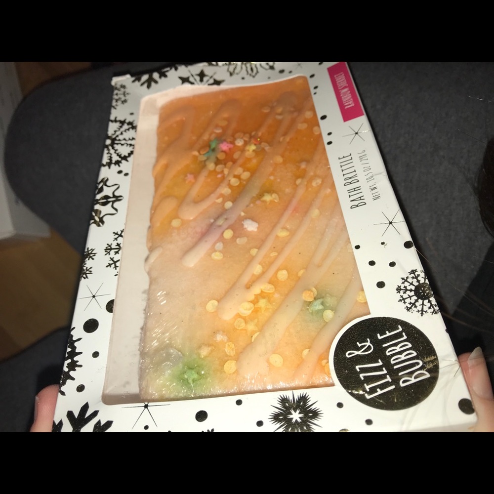 bath bomb